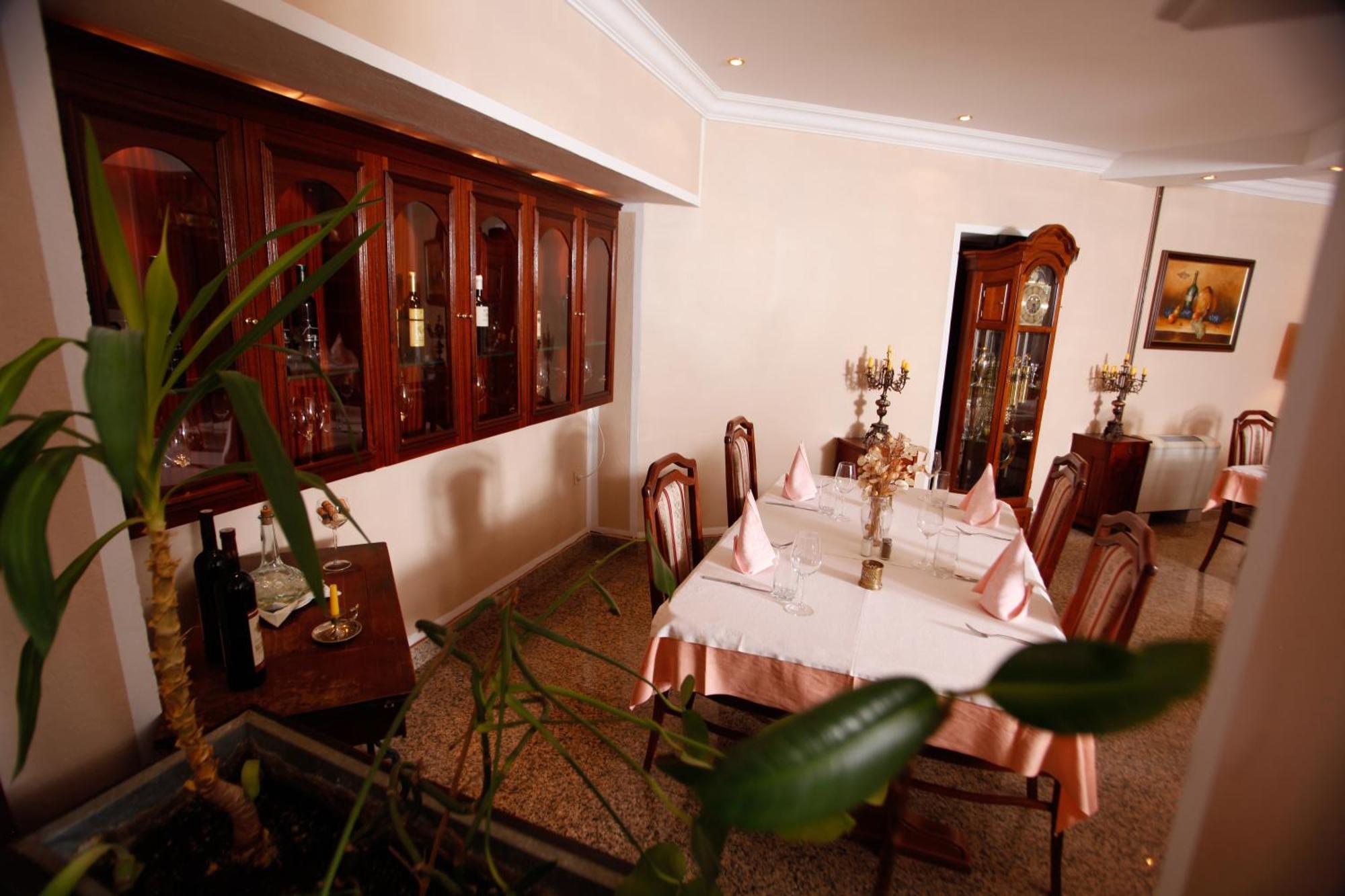 Rubin Kitchen&Wine Rooms Crikvenica Bagian luar foto