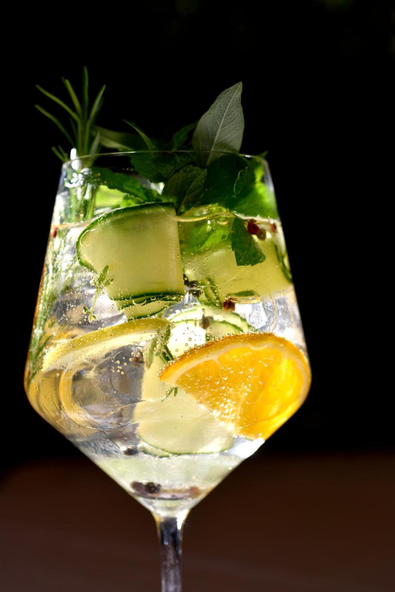 Rubin Kitchen&Wine Rooms Crikvenica Bagian luar foto